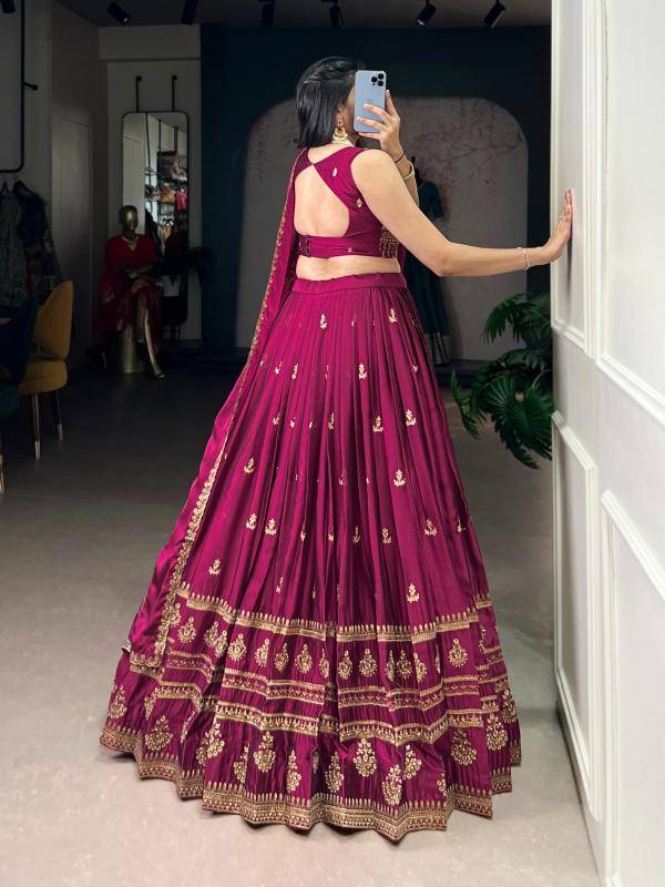 AVERI Rangoli Designer lehenga choli wholesale in Pune